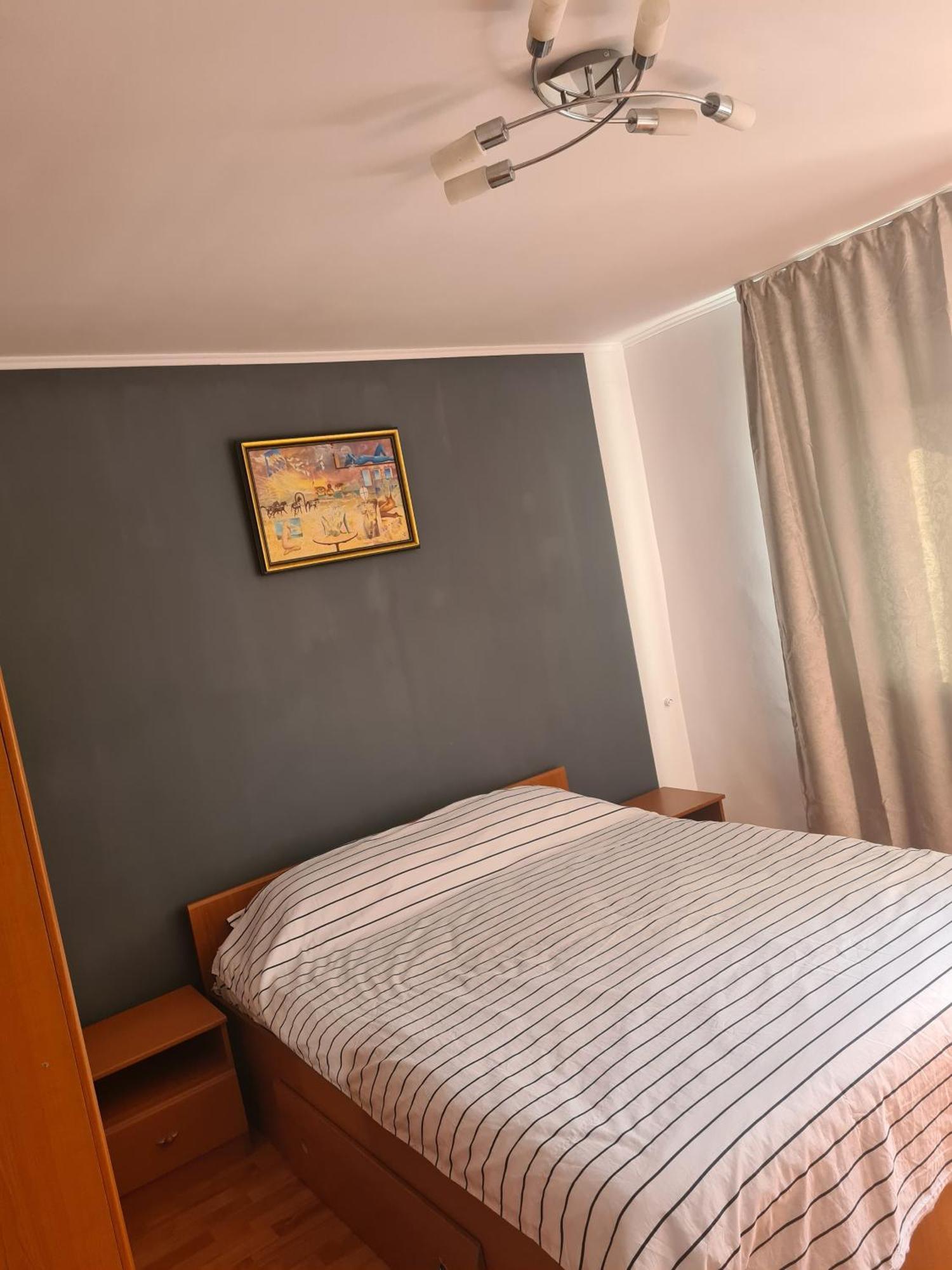 Eva Apartments Mall 90Mp Bacău Exteriör bild